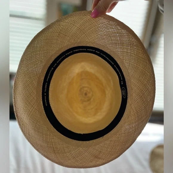 100% Hand Made Panama Hat. Handwoven in Ecuador. - Picture 11 of 11